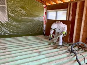 Read more about the article Understanding the Spray Foam Insulation Process: What to Expect from Bossline